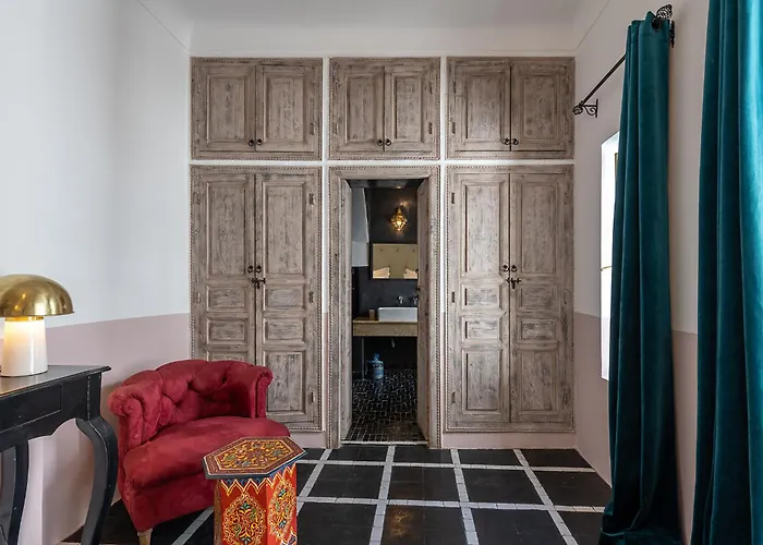 Riad la Parenthèse by Sashema